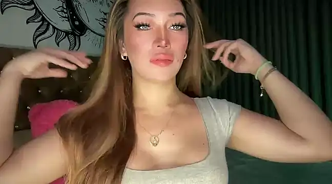 Snapshot of Jasmine_Elcock chatting on 19, 12, 2024 Jasmine Elcock online show from 19, 12, 2024