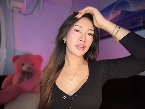 Snapshot of Jasmine_Elcock chatting on 23, 11, 2025 Jasmine Elcock online show from 23, 11, 2025