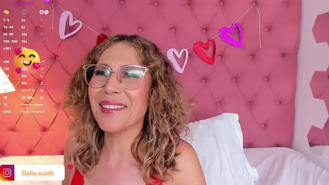 DaliaScoth online show from 22, 2, 2025