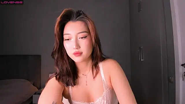 Snapshot of jin__ray chatting on 12, 2, 2025 jin ray online show from 12, 2, 2025