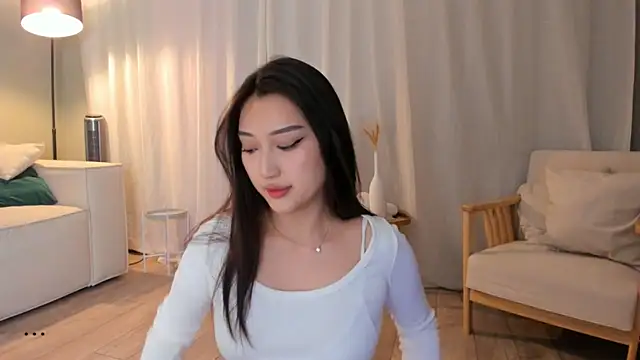 Snapshot of jin__ray chatting on 8, 11, 2025 jin ray online show from 8, 11, 2025