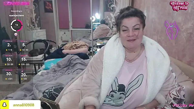 femme fatale1 online show from 27, 10, 2025