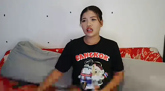 Snapshot of thai_pussy_yummy chatting on 4, 3, 2025 thai pussy yummy online show from 4, 3, 2025