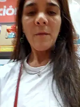 Snapshot of Yuky_ta chatting on 6, 3, 2026 Yuky ta online show from 6, 3, 2026