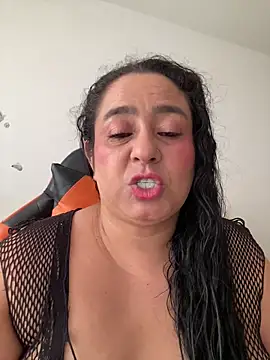 agathaxxx-69 online show from 3, 8, 2026