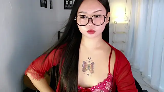 Vivorey Leighn online show from 13, 7, 2026