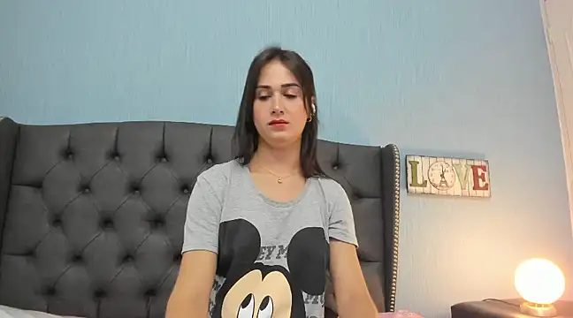 Snapshot of AndreaStivens chatting on 11, 1, 2025 AndreaStivens online show from 11, 1, 2025