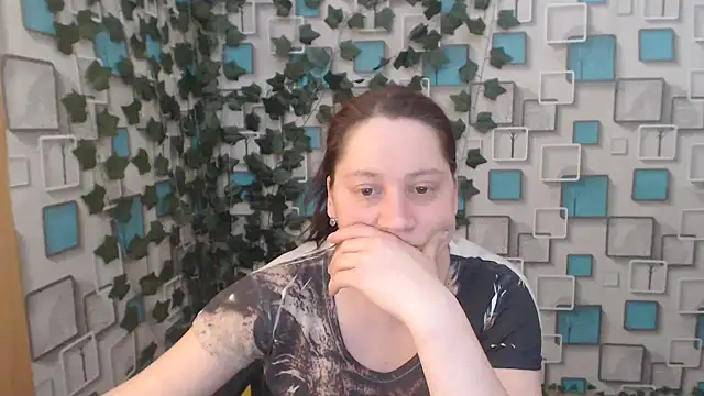 JosieJun  online show from 11, 3, 2025