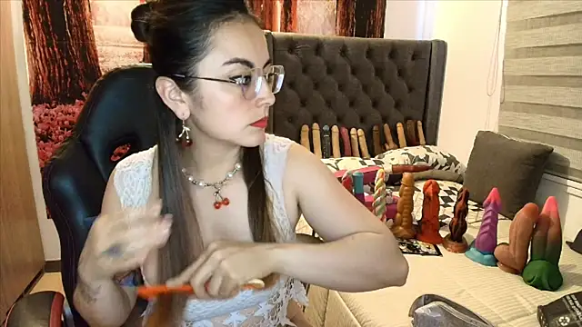 sofia23dirty online show from 15, 5, 2026