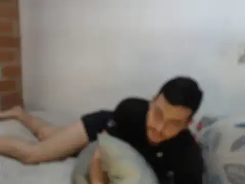 Armando 2002 online show from 21, 1, 2025