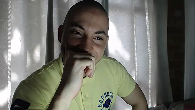 Armando 2002 online show from 13, 11, 2025