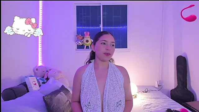 MollyG18 online show from 4, 12, 2024