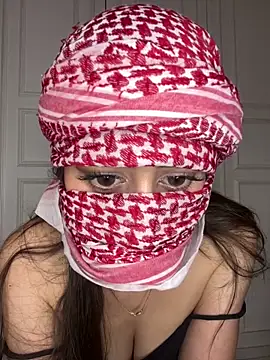 Snapshot of arabiaAna chatting on 20, 10, 2025 arabiaAna online show from 20, 10, 2025