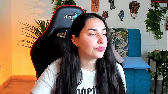 CeceliaJohnson online show from 4, 2, 2025