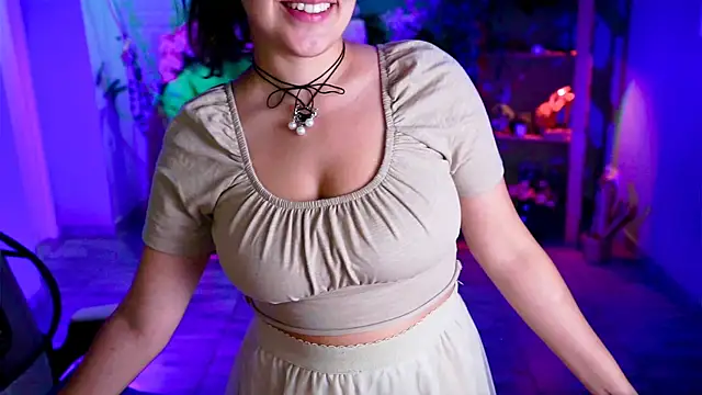 CeceliaJohnson online show from 17, 7, 2026