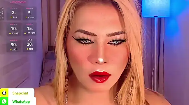 QUEEN GIAMOORE69 online show from 3, 1, 2025