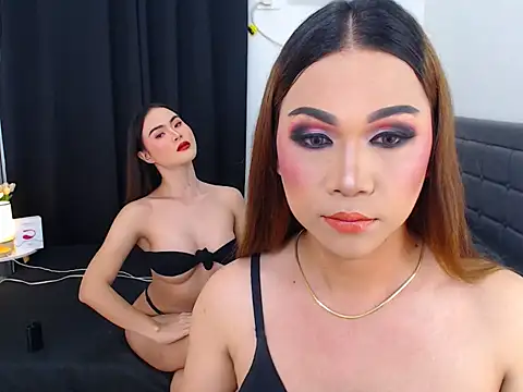 CarlaXFrancine online show from 1, 8, 2026