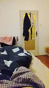 Snapshot of bbcgaint55 chatting on 31, 10, 2025 bbcgaint55 online show from 31, 10, 2025