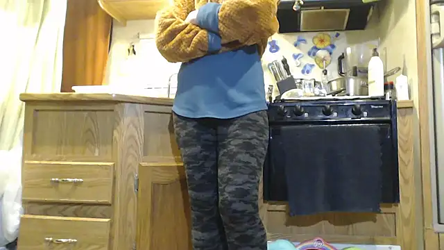 sexyinpantyhose online show from 19, 1, 2025