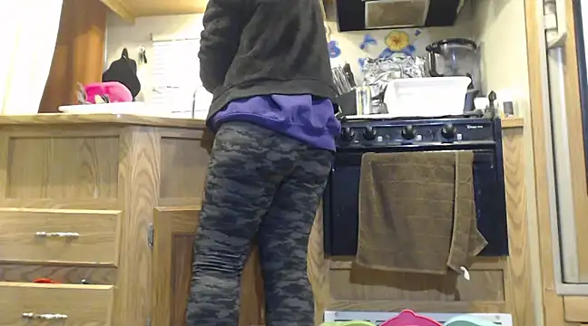 sexyinpantyhose online show from 9, 3, 2025