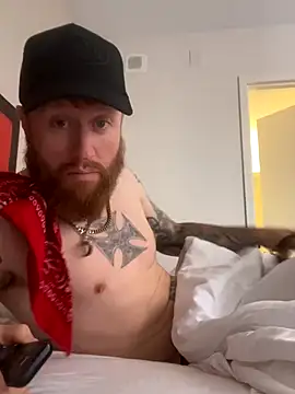 Mackwood89 online show from 8, 9, 2025