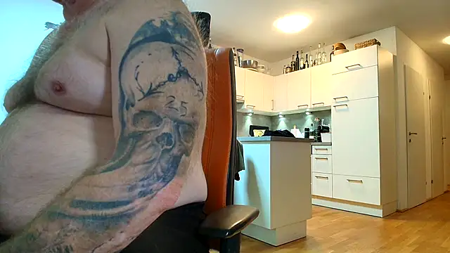 Snapshot of crazylemy chatting on 8, 1, 2026 crazylemy online show from 8, 1, 2026