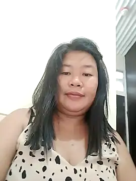 lickmepussy21 online show from 15, 12, 2025