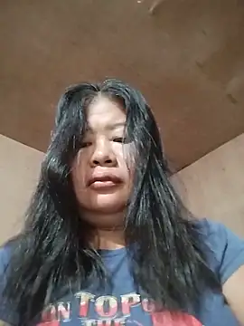 Snapshot of lickmepussy21 chatting on 20, 6, 2026 lickmepussy21 online show from 20, 6, 2026