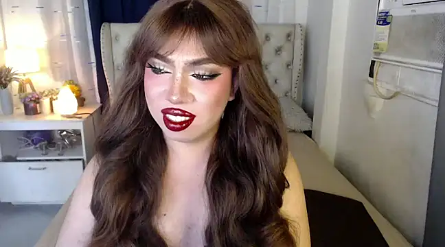 RebecaNextToYou online show from 15, 12, 2024