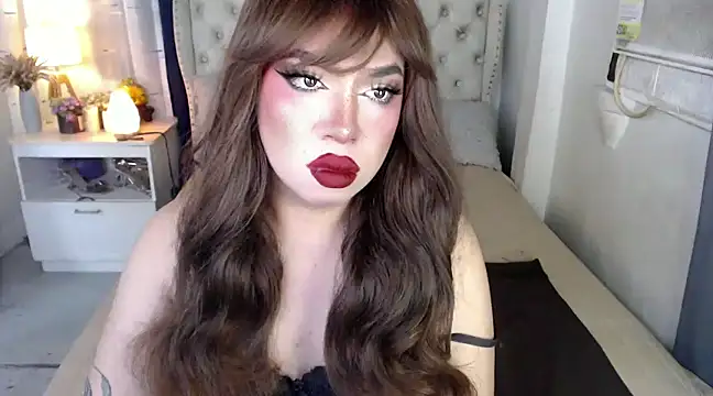 RebecaNextToYou online show from 16, 12, 2024