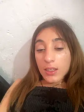 Snapshot of andreahhill chatting on 3, 11, 2025 andreahhill online show from 3, 11, 2025