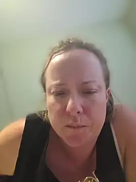 julimonroe online show from 28, 6, 2026