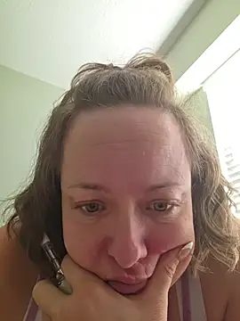 julimonroe online show from 28, 6, 2026