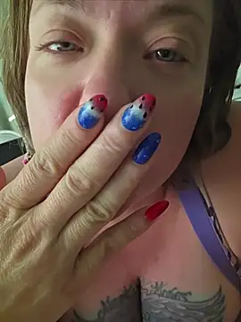 julimonroe online show from 10, 7, 2026