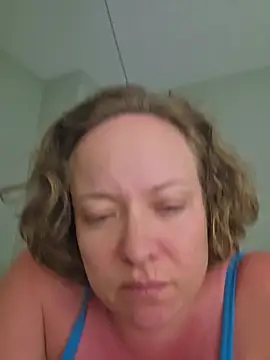 julimonroe online show from 21, 7, 2026