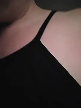 julimonroe online show from 4, 8, 2026