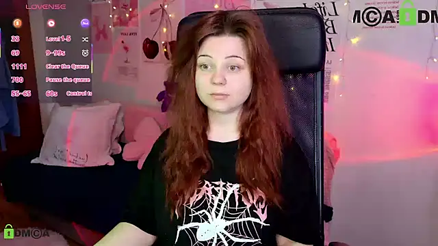 StellaMilla online show from 28, 4, 2026