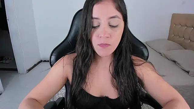 Snapshot of EmmaGrace1999 chatting on 22, 3, 2026 EmmaGrace1999 online show from 22, 3, 2026