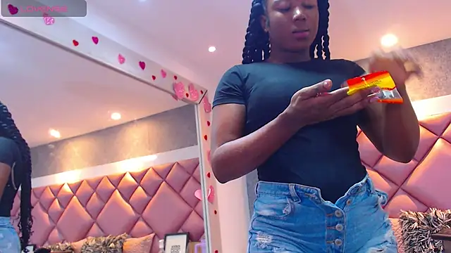 DanielaDuff online show from 30, 6, 2026
