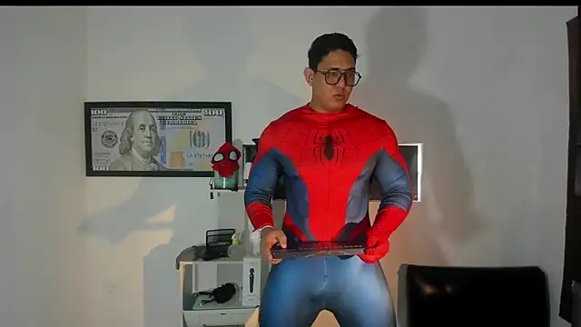 Colton Massif online show from 31, 1, 2025