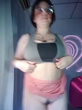 lorenitabella online show from 21, 6, 2026