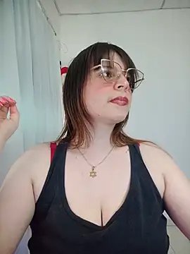 lorenitabella online show from 1, 7, 2026