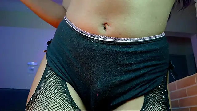 isa hotwifee online show from 28, 9, 2025