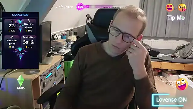 Snapshot of sexmenlion chatting on 29, 11, 2025 sexmenlion online show from 29, 11, 2025