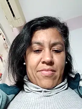 Molly newman6 online show from 4, 3, 2025