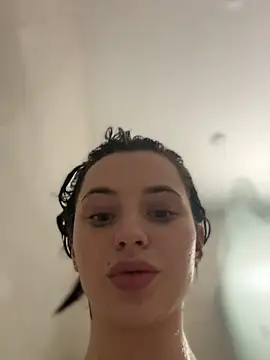 Snapshot of Camilla_Railian chatting on 14, 12, 2024 Camilla Railian online show from 14, 12, 2024