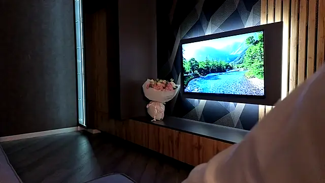 Snapshot of Camilla_Railian chatting on 12, 1, 2025 Camilla Railian online show from 12, 1, 2025