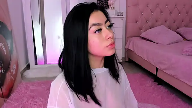 sofiaa snoww online show from 17, 1, 2025