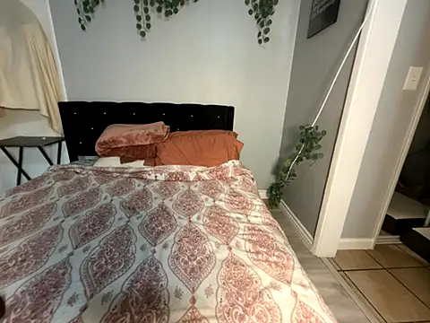 linalooove online show from 28, 10, 2025