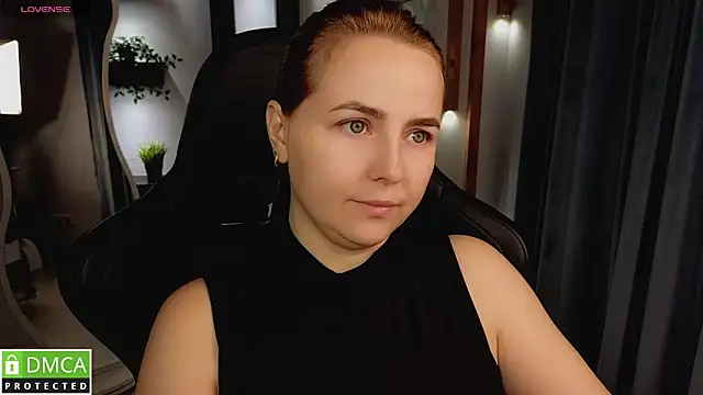 Mira Mermayd online show from 8, 10, 2025